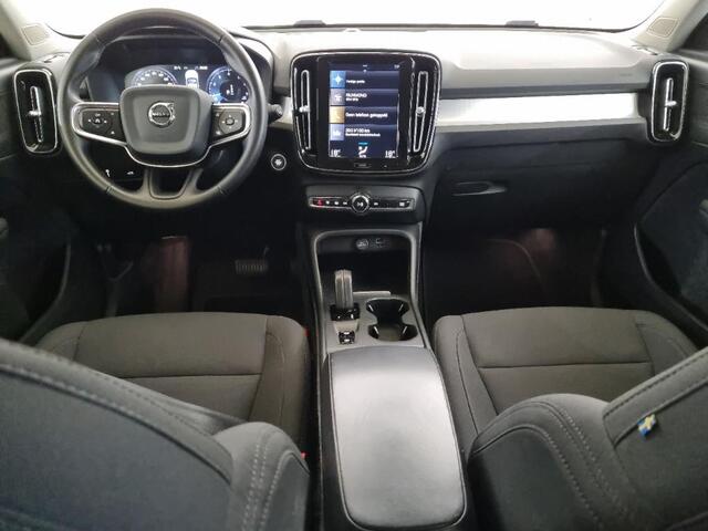 Volvo XC40 1.5 T2 Business Pro | Trekhaak | Adaptive Cruise | BLIS | Parkeercamera | Parkeersensoren V+A | Pilot Assist | Keyless entry/start | Apple Carplay | Android Auto | Volvo on Call |