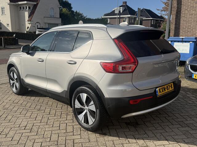 Volvo XC40 1.5 T4 Recharge Core Bright