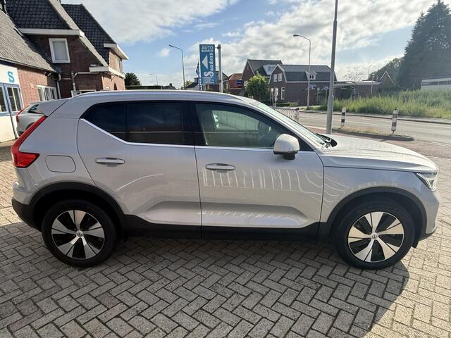 Volvo XC40 1.5 T4 Recharge Core Bright