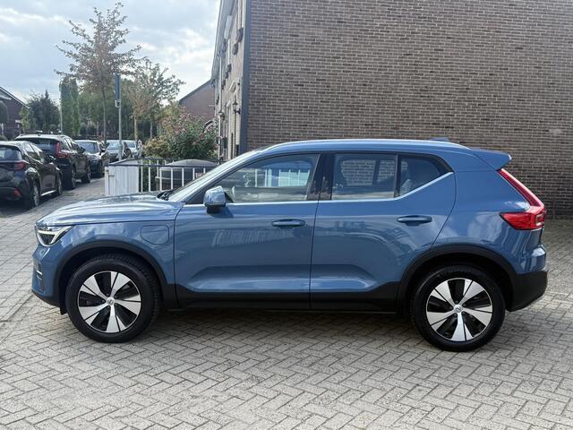 Volvo XC40 1.5 T4 Recharge Core Bright