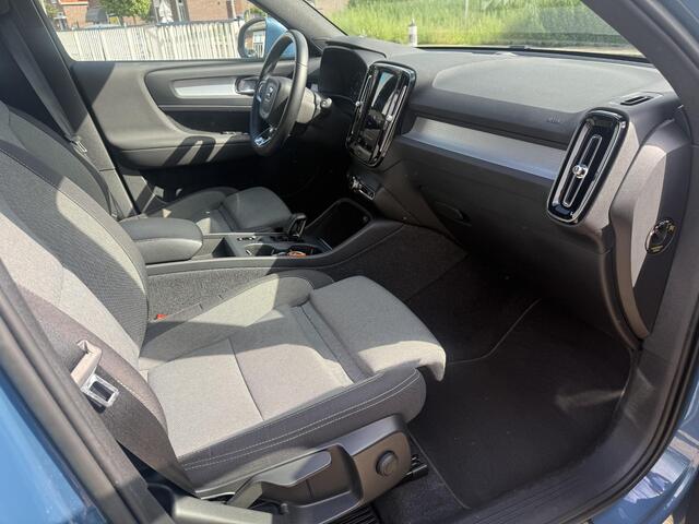 Volvo XC40 1.5 T4 Recharge Core Bright