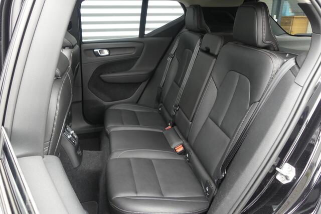 Volvo XC40 1.5 T5 Twin Engine Inscription ELEKT. TREKHAAK, PANO, 360° CAMERA, MEMORY, LEER, WINTER PACK, ADAPT. CRUISE, CLIMA, NAVI, PDC V&A, APPLE CARPLAY/ANDROID AUTO, BLIS, KEYLESS, HARMAN/KARDON, ELEKT. ACHTERKLEP, ELEKT. STOELEN, 97.586KM