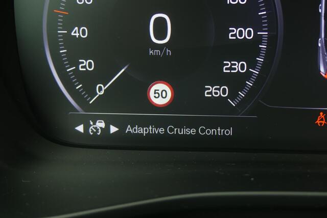 Volvo XC40 1.5 T5 Twin Engine Inscription ELEKT. TREKHAAK, PANO, 360° CAMERA, MEMORY, LEER, WINTER PACK, ADAPT. CRUISE, CLIMA, NAVI, PDC V&A, APPLE CARPLAY/ANDROID AUTO, BLIS, KEYLESS, HARMAN/KARDON, ELEKT. ACHTERKLEP, ELEKT. STOELEN, 97.586KM