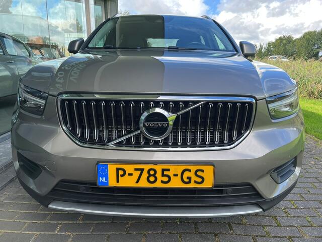Volvo XC40 1.5 T4 Recharge Inscription | Rijklaar incl 12 mnd Bovag | Carplay Stuurverwarming Trekhaak Camera – foto 4