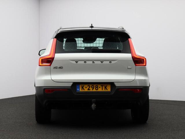 Volvo XC40 1.5 T5 Twin Engine R-Design Automaat / Panoramadak / Trekhaak / 360* camera / Harman Kardon Audio / BLIS – foto 6