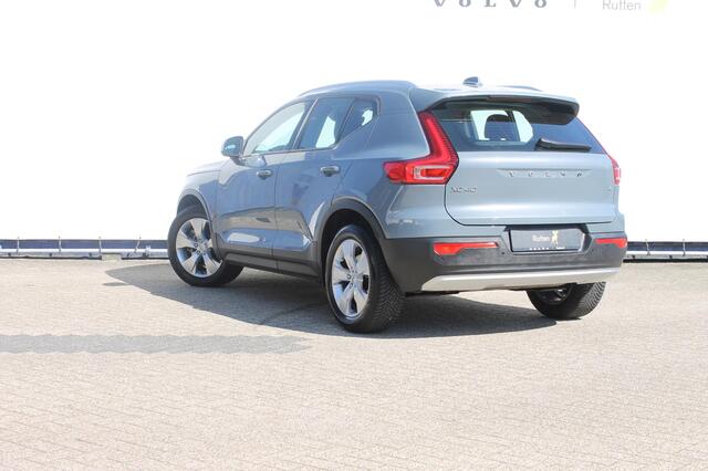 Volvo XC40 T4 190PK Automaat Momentum Pro Navigatie / Apple Carplay / Semi elektrisch wegklapbare trekhaak / Lederen bekleding – foto 5