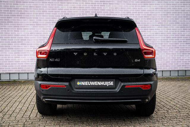 Volvo XC40 2.0 B4 Plus Dark | Trekhaak | Panoramadak | Lichtmetalen Velgen 19 inch | All-Season banden | Harman Kardon Audio | Achteruitrijcamera | Parkeersensoren | Keyless Entry | Elektrische Achterklep | Elektrisch Verstelbare Voorstoelen | Stoelverwarming | Google Navigatie | Apple Carplay | Android Auto – foto 10