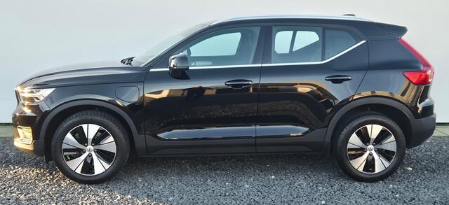 Volvo XC40 1.5 T4 Recharge Inscription Expression Park Assist Pack - Climate Pack - Navigation Pack - Camera achter - 1800 KG Trekgewicht