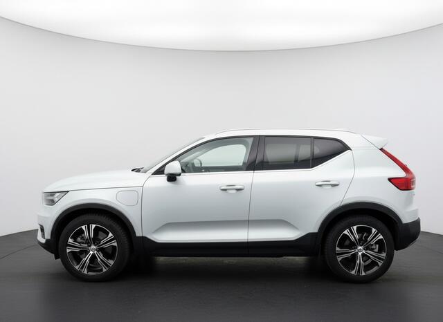 Volvo XC40 1.5 T4 PHEV 211PK AUT. RECHARGE INSCRIPTION TREKHAAK/NAVI/CAMERA/CARPLAY