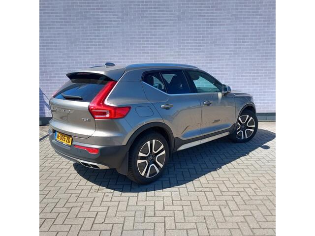 Volvo XC40 1.5 T5 Twin Engine Inscription | Plug-in Hybrid (PHEV) | Trekhaak | Achteruitrijcamera | Parkeersensoren | Stoelverwarming voor en achter | Elektrisch Verstelbare Voorstoelen | Navigatie | Cruise Control Adaptief | BLIS | – foto 2