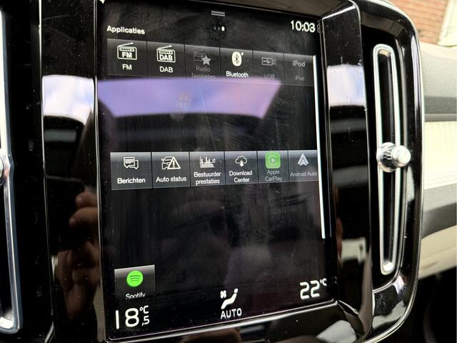 Volvo XC40 1.5 T4 Recharge Inscription Panoramadak, Leer, 18''Lmv