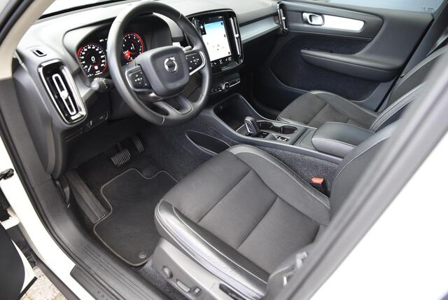 Volvo XC40 2.0 T4 Inscription 360Graden Camera - Elektrische Stoelen met memory
