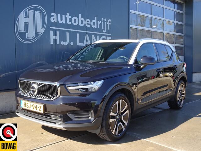 Volvo XC40 2.0 T4 Momentum Pro
