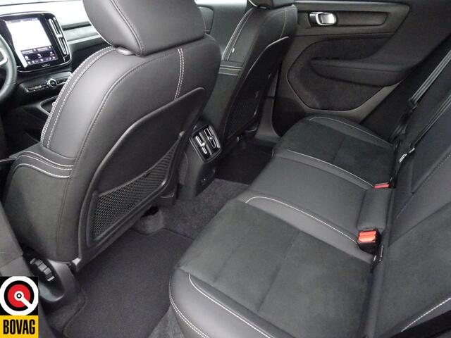Volvo XC40 2.0 T4 Momentum Pro