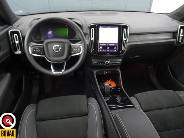 Volvo XC40 2.0 T4 Momentum Pro