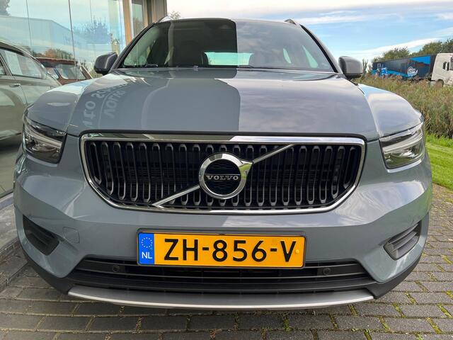 Volvo XC40 1.5 T3 Momentum Pro Automaat | Rijklaar incl garantie | Trekhaak Adaptieve cruise Dodehoeksensoren