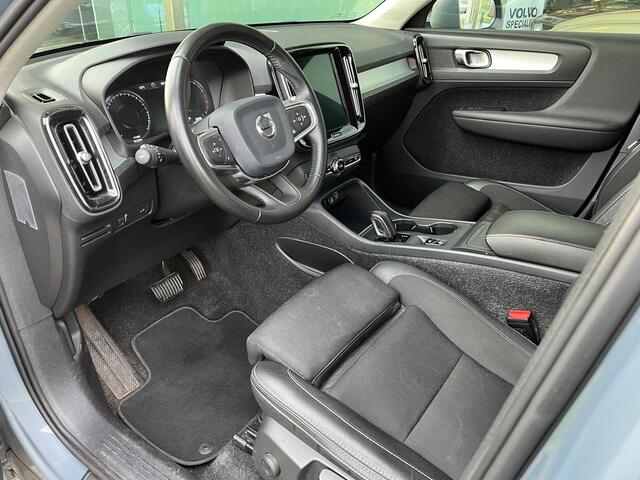 Volvo XC40 1.5 T3 Momentum Pro Automaat | Rijklaar incl garantie | Trekhaak Adaptieve cruise Dodehoeksensoren