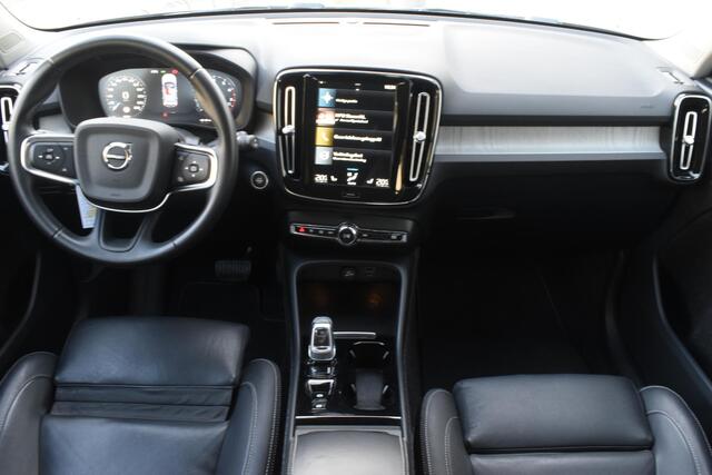Volvo XC40 T3 163PK Inscription Automaat / Adaptive Cruise Control / Stuur- & Stoelverwarming / Elektrische achterklep / Achteruitrijcamera / Trekhaak elektrisch uitklapbaar / 19" velgen / Parkeersensoren V+A