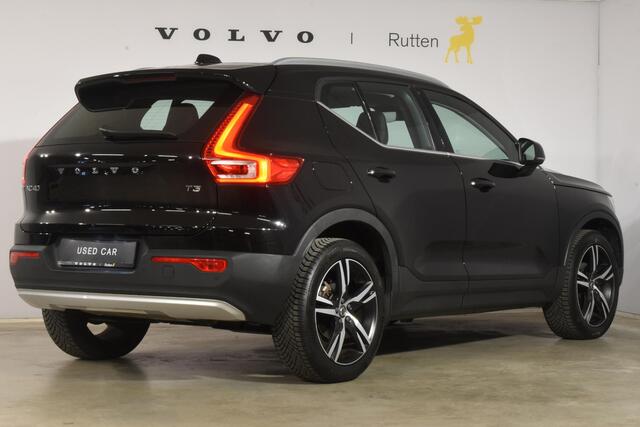 Volvo XC40 T3 163PK Inscription Automaat / Adaptive Cruise Control / Stuur- & Stoelverwarming / Elektrische achterklep / Achteruitrijcamera / Trekhaak elektrisch uitklapbaar / 19" velgen / Parkeersensoren V+A
