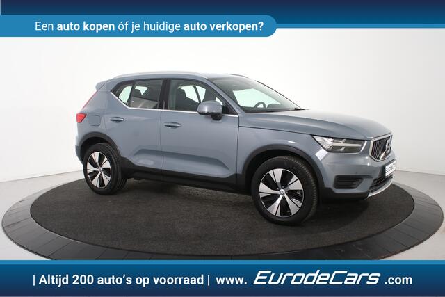 Volvo XC40 1.5 T4 Inscription *1ste Eigenaar*Navigatie*Stoelverwarming*Camera*