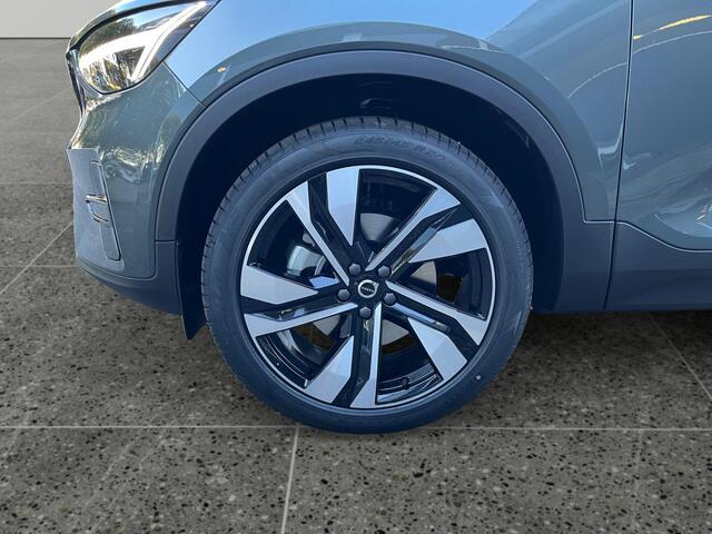 Volvo XC40 2.0 B4 Plus Dark | Panoramadak | 20'' velgen | Lederen bekleding | – foto 6