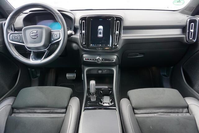 Volvo XC40 Recharge P8 AWD R-Design | Trekhaak | Adaptieve cruise control | vierwiel aandrijving | Google | Stoel + stuur verwarming | elektrische achterklep | – foto 4