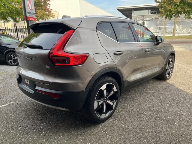 Volvo XC40 1.5 T5 Recharge Inscription // SCHUIF-KANTELDAK // LEDER // HARMAN&KARDON // DODEHOEK // ADAPT. CRUISE // 360 CAMERA+SENSOREN // ELEK. KLEP // – foto 8