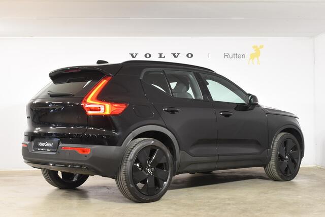 Volvo XC40 B3 177PK Automaat Plus Black Edition / Cruise control / Harman Kardon / 20'' velgen / Elektrisch verstelbare stoelen met geheugen / Stoel- en stuurverwarming – foto 3