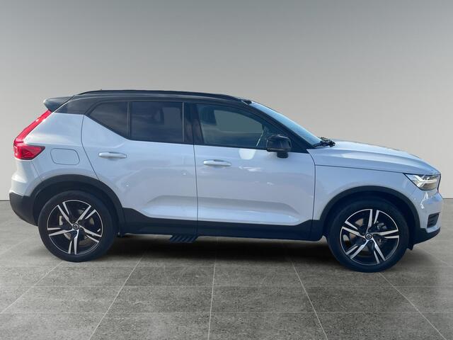 Volvo XC40 2.0 T4 R-Design | Elektrisch verstelbare voorstoelen | Trekhaak | – foto 7