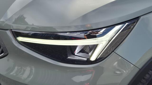 Volvo XC40 1.5 T4 Phev Core Bright Park assist pack - Camera achter - Model jaar 2023 - Climate - Keyless - PDC voor en achter - 18" Wielen - R7C000 Interieur - Full led koplampen - Donkere hemel - Telefoon lader - Elektrisch bedienbare achterklep met sensorsturing – foto 10