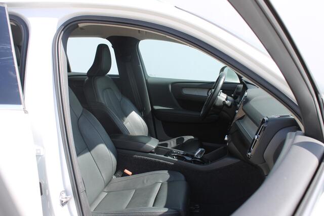 Volvo XC40 T4 211PK Automaat Recharge Inscription Expression Lederen bekleding / Cruise Control / DAB+ / Apple Carplay / 19" lm velgen / Navigatie – foto 6