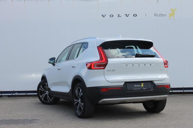 Volvo XC40 T4 211PK Automaat Recharge Inscription Expression Lederen bekleding / Cruise Control / DAB+ / Apple Carplay / 19" lm velgen / Navigatie – foto 7