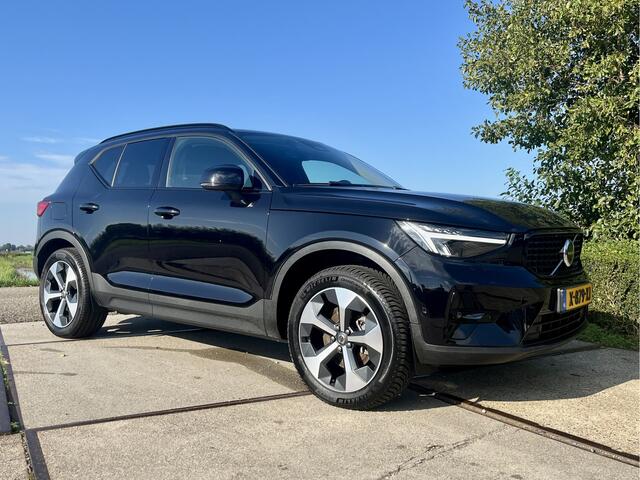Volvo XC40 2.0 B4 Plus Dark – foto 2