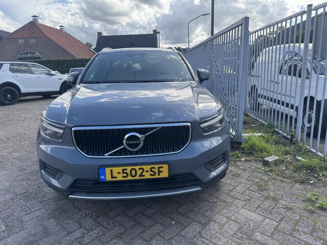 Volvo XC40 2.0 D4 AWD R-Design B – foto 2