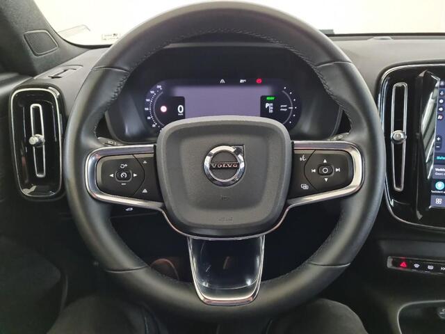 Volvo XC40 Recharge Plus | Adaptieve Cruise Control | Stoel-/Stuurverwarming | DAB+ | Dodehoek Detectie | Trekhaak | Warmtepomp | All Season Banden | – foto 5