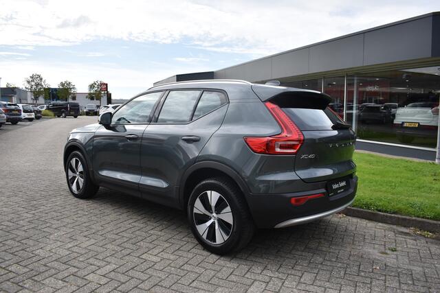 Volvo XC40 B3 Core | Leder | ACC | Stoel stuurwiel verwarmd | Camera + PDC | – foto 9