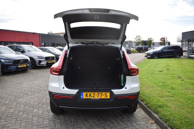 Volvo XC40 B4 Plus Dark | ACC | Trekhaak | Schuif/kanteldak | Stoel + Stuur verwarmd | BLIS | Nubuck | El. Stoelen | – foto 10