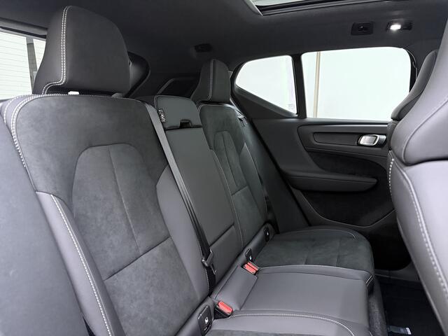 Volvo XC40 B4 211pk Plus Dark / Nubuck / Elektr. Stoelen / Panoramadak / Trekhaak / Harman&Kardon Audio / Getint Glas / ACC / BLIS / Keyless / Stoel + Stuurw. Verwarming / PDC + Camera / Noordreservewiel / – foto 6