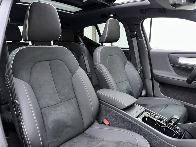 Volvo XC40 B4 211pk Plus Dark / 20'' / Pixel Koplampen / Panoramadak / Getint Glas / Nubuck / 360 Camera / El. Stoelen / Noodreservewiel / Trekhaak / Stoel + Stuuw. Verwarming / – foto 4