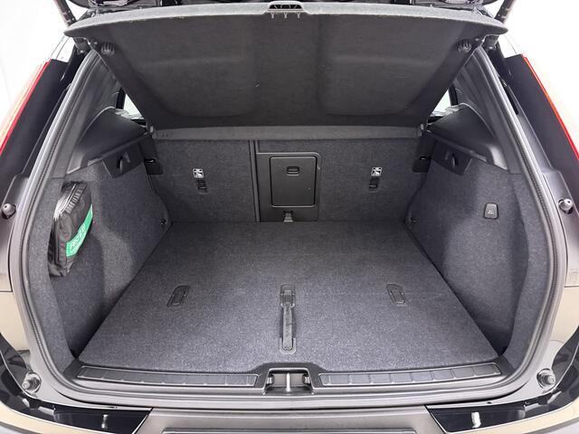 Volvo XC40 B4 211pk Plus Dark / 20'' / Pixel Koplampen / Panoramadak / Getint Glas / Nubuck / 360 Camera / El. Stoelen / Noodreservewiel / Trekhaak / Stoel + Stuuw. Verwarming / – foto 8