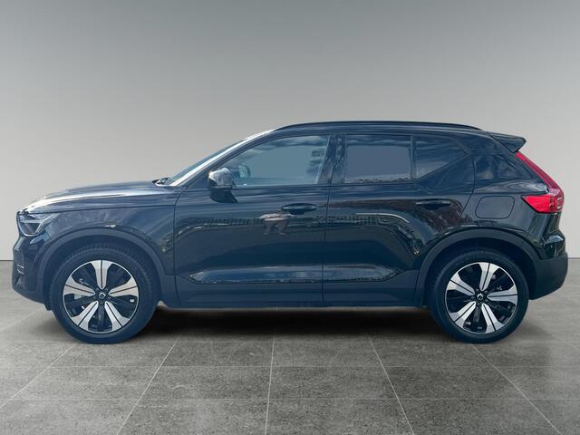 Volvo XC40 Recharge Plus 70 kWh | Stoelverwarming | Trekhaak | getint glas | – foto 2