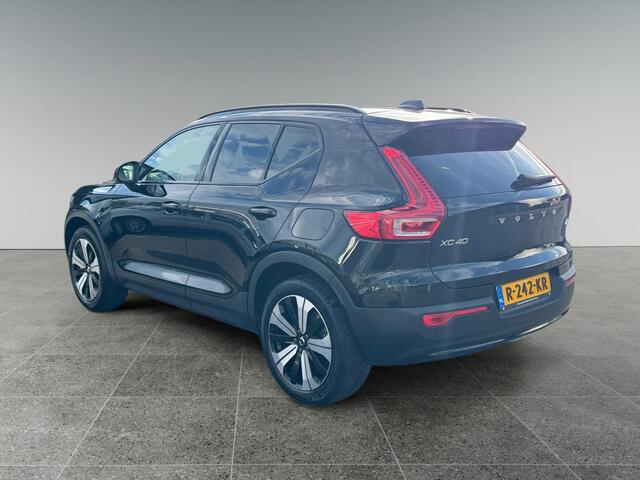 Volvo XC40 Recharge Plus 70 kWh | Stoelverwarming | Trekhaak | getint glas | – foto 3