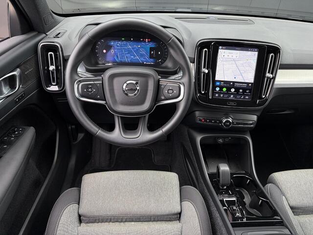 Volvo XC40 2.0 B4 Plus Dark / Stuur- Stoelverwarming / Trekhaak / Harman Kardon / All-Season banden / Apple Carplay / Android Auto / Adaptieve Cruise Control / Blis / – foto 2