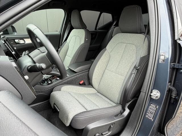 Volvo XC40 2.0 B4 Plus Dark / Stuur- Stoelverwarming / Trekhaak / Harman Kardon / All-Season banden / Apple Carplay / Android Auto / Adaptieve Cruise Control / Blis / – foto 5