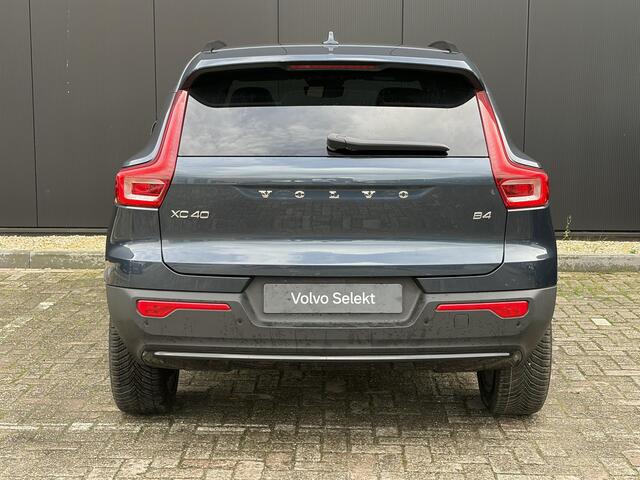 Volvo XC40 2.0 B4 Plus Dark / Stuur- Stoelverwarming / Trekhaak / Harman Kardon / All-Season banden / Apple Carplay / Android Auto / Adaptieve Cruise Control / Blis / – foto 10