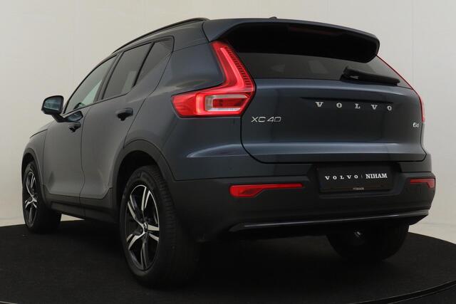 Volvo XC40 B4 (M-HYBRID) PLUS DARK -PANO.DAK|HARMAN/KARDON|CAMERA|POWER-SEATS|VERW.VOORRUIT|PRIVACY.GLAS|TREKHAAK|18" – foto 5