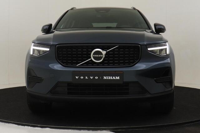 Volvo XC40 B4 (M-HYBRID) PLUS DARK -PANO.DAK|HARMAN/KARDON|CAMERA|POWER-SEATS|VERW.VOORRUIT|PRIVACY.GLAS|TREKHAAK|18" – foto 9