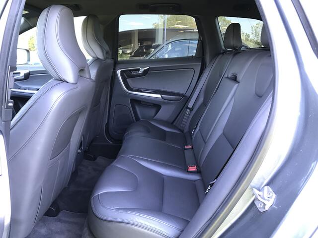 Volvo XC60 2.0 T6 Inscription Automaat | Rijklaar incl 12 mnd Bovag | Luxe Lederen dashboard Keyless Panoramadak