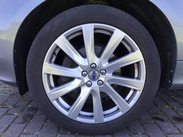 Volvo XC60 2.0 T6 Inscription Automaat | Rijklaar incl 12 mnd Bovag | Luxe Lederen dashboard Keyless Panoramadak