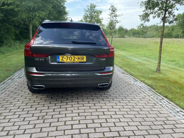 Volvo XC60 2.0 T8 Twin Engine AWD Inscription Pano, Luchtvering, Head-up, 360 Graden Camera